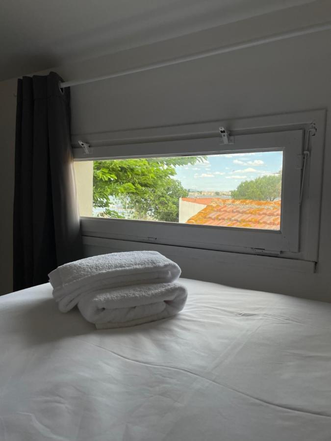 Oasis Cove, Maisons Au Bord De L'eau, De Holiday home *