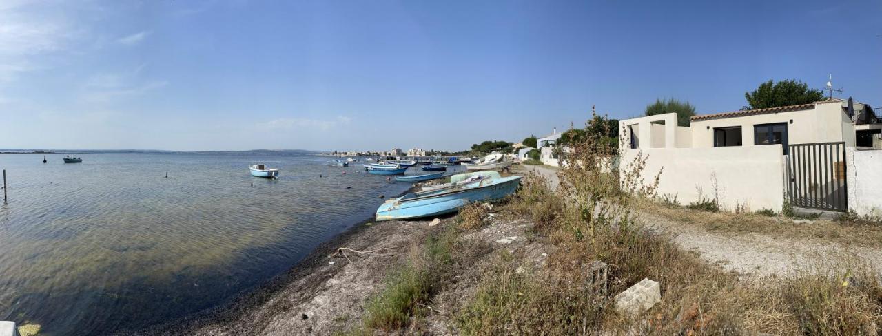 Oasis Cove, Maisons Au Bord De L'eau, De Holiday home *