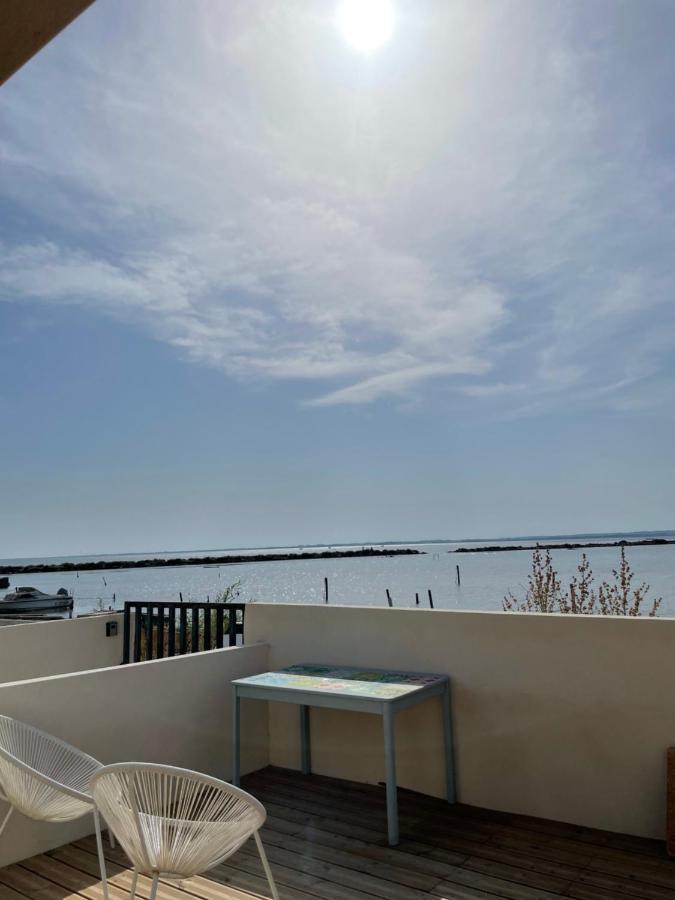 Holiday home Oasis Cove, Maisons Au Bord De L'eau, De *