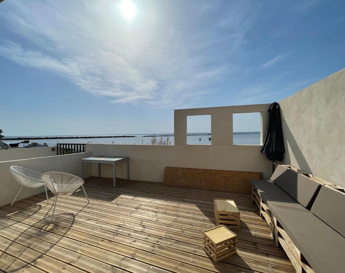 Holiday home Oasis Cove, Maisons Au Bord De L'eau, De *